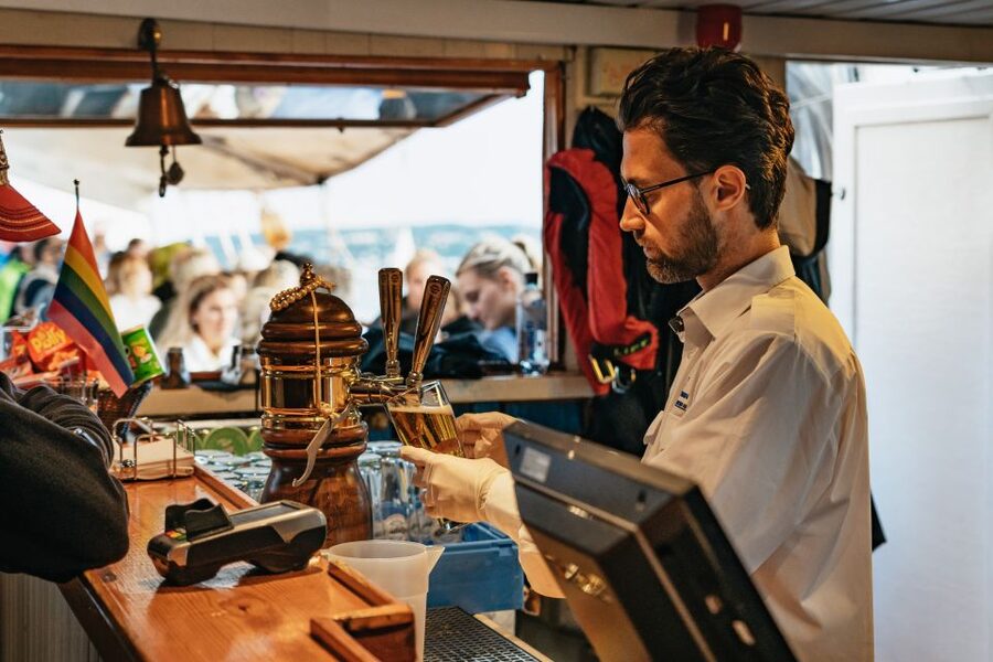 Oslo: Fjord Evening Cruise with Shrimp Buffet - The shrimp buffet is simple, fresh, and plentiful