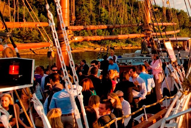 Oslo Fjord Evening Cruise with Shrimp Buffet on a Sailing Ship - The Missing Narration Matters