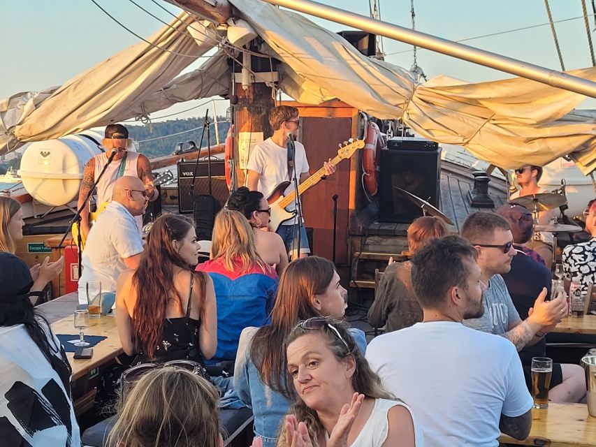 Oslo Fjord Evening Live Rock music cruise with Shrimp buffet - Setting sail from Oslo City Hall Pier 3