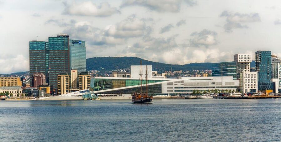Oslo: Fjord Mini Cruise by Wooden Sailing Ship - Choosing your seat, photos, and onboard comfort