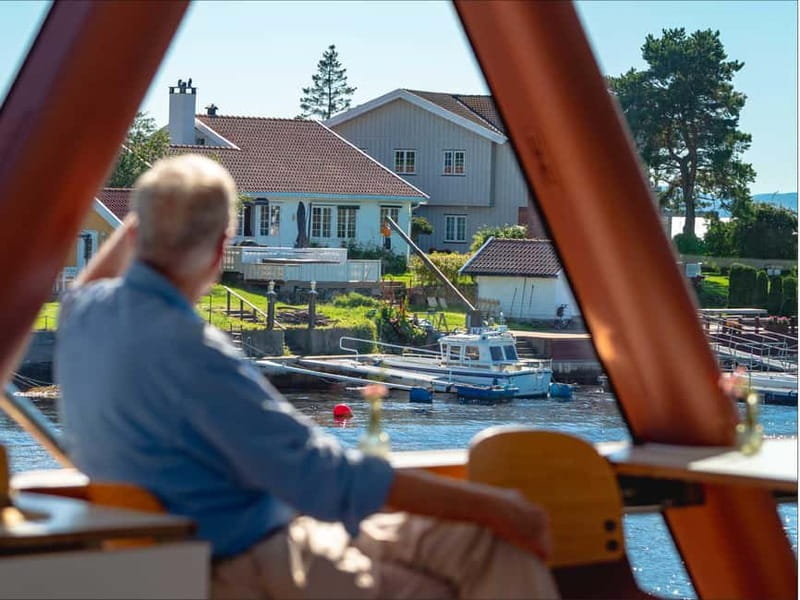 Oslo: Guided Sightseeing Fjord Cruise on Premium Silent Boat - Akershus Fortress and the Opera House from the water