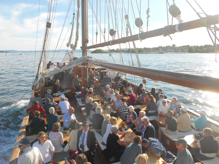 Oslo: Oslo Fjord Cruise with Live Jazz Music & Shrimp Buffet - A jazz evening on Oslo Fjord