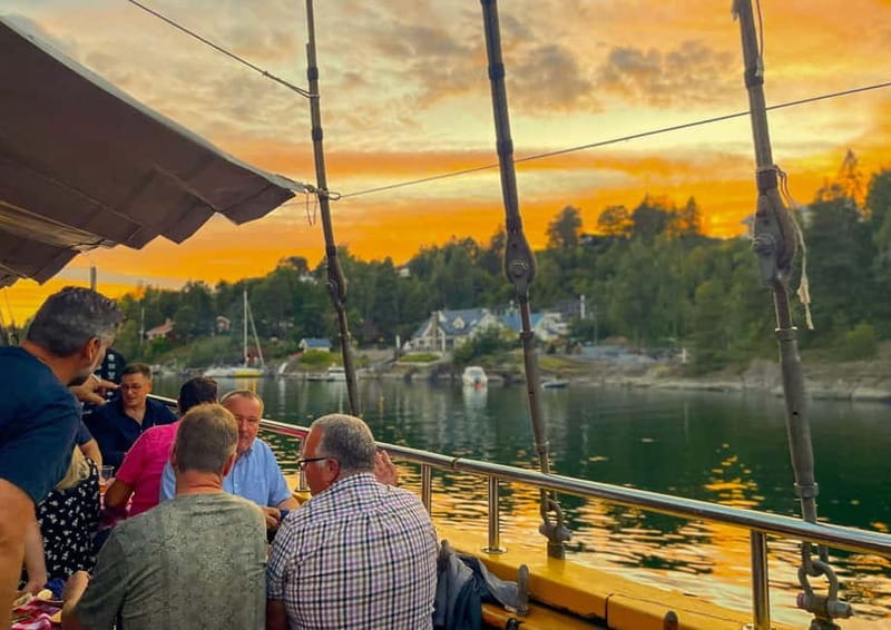 Oslo: Oslofjord Fjord-Style Dinner Cruise - The boat ride and the best seats