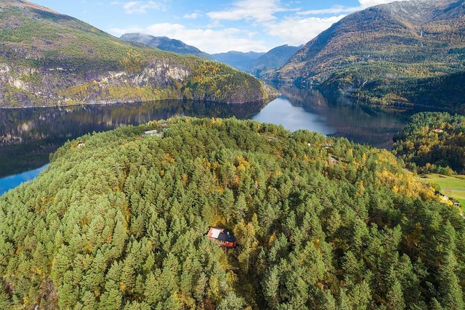 Private Fjordcruise by Luxury Pontoon Boat - Bergen Fjords - Why the private format matters