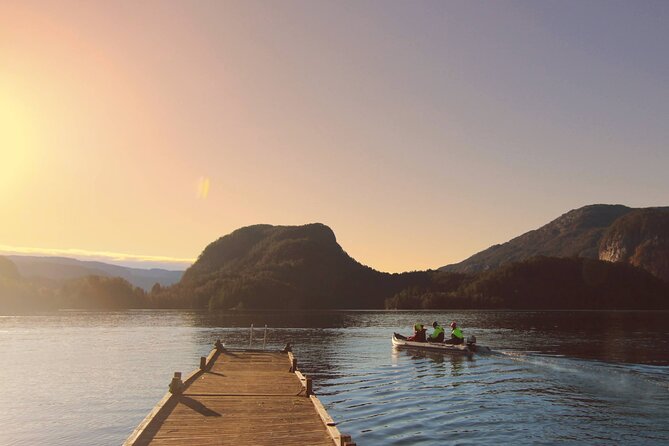 Private Fjordcruise by Luxury Pontoon Boat - Bergen Fjords - The 50-minute ride from Bergen