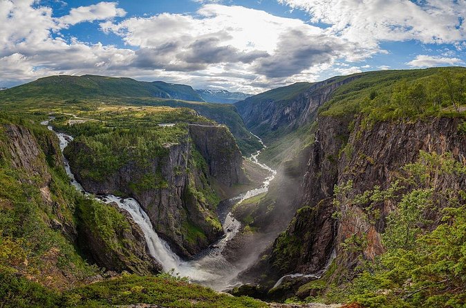 Private Full Day Ferry Trip To Geirangerfjord From Ålesund - Who will get the most from this day