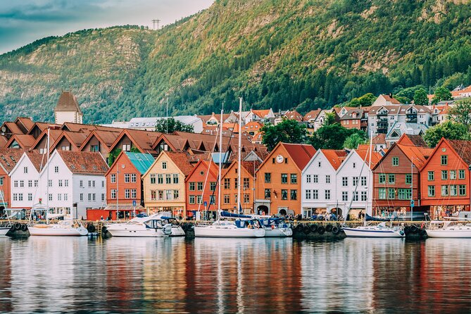Private Guided Tour of Bergen and the Best of Norwegian Fjords - Øystese, Lunch, and a View Across Hardangerfjord