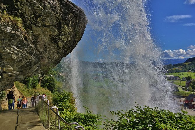 PRIVATE GUIDED TOUR: Queen of the Fjords - tour from Bergen, 6 hours - Key points to know