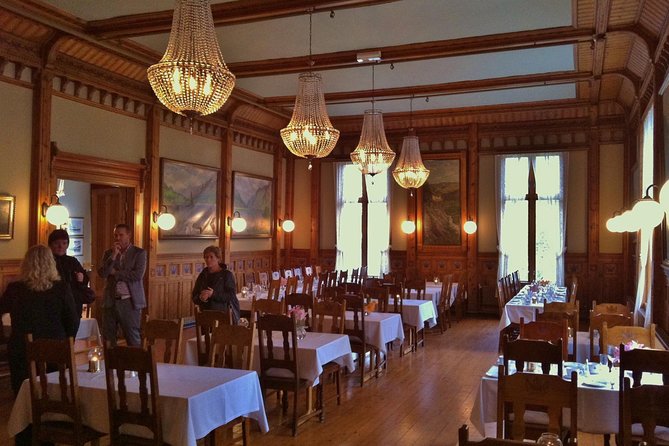 PRIVATE GUIDED TOUR: Queen of the Fjords - tour from Bergen, 6 hours - Hardangerfjord viewpoints and fruit country