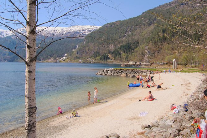 PRIVATE GUIDED TOUR: Secrets of the Fjords - the Osterfjord and Mo, 6-7 hours - The final crossing completes the loop
