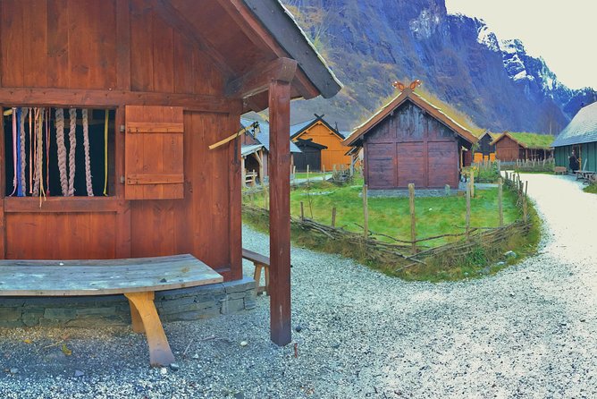 PRIVATE GUIDED TOUR: World Heritage Fjord Landscape – Viking Special – from Flåm - A guide can make the difference