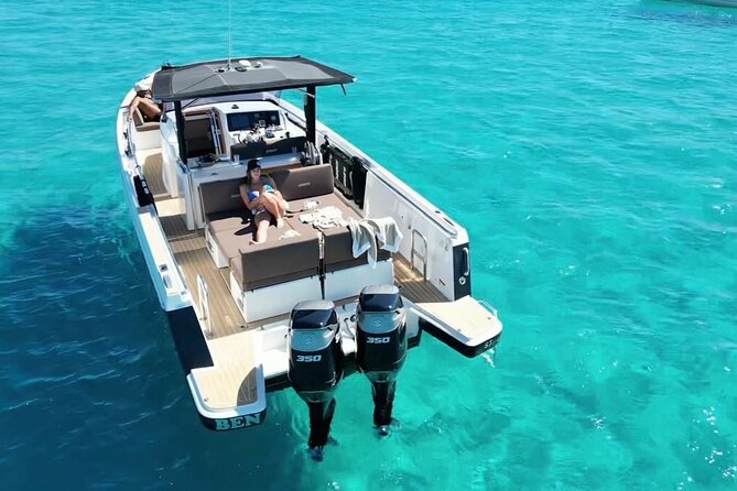 Private Morning Tour Fjord 38 Ben - Sand Dollar Bar: a floating pause in the route