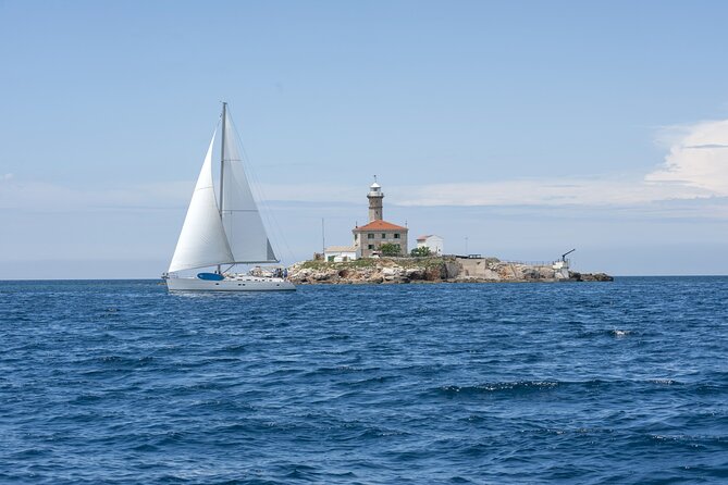 Private Speedboat Tour to Lim Fjord and Red Island - Who will enjoy this private boat day?