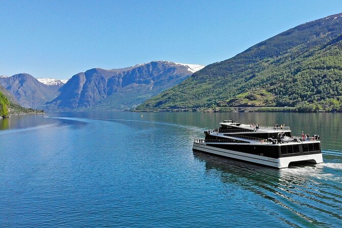 Private tour - Viking Village, Nærøyfjord Cruise and Flåm Railway - Njardarheimr offers a human side to the fjords