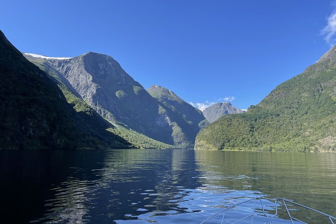 Private yacht Cruise in Flåm and Gudvangen, Nærøyfjord - Viking Valley at Njardarheimr