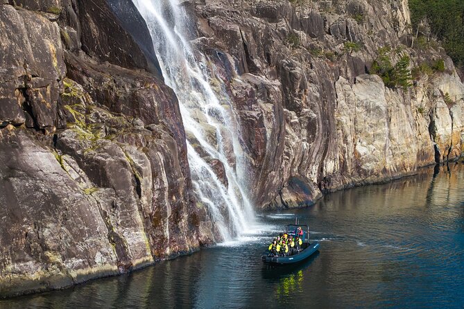Rib adventure in the Lysefjord with boat house visit - Key points to know before booking