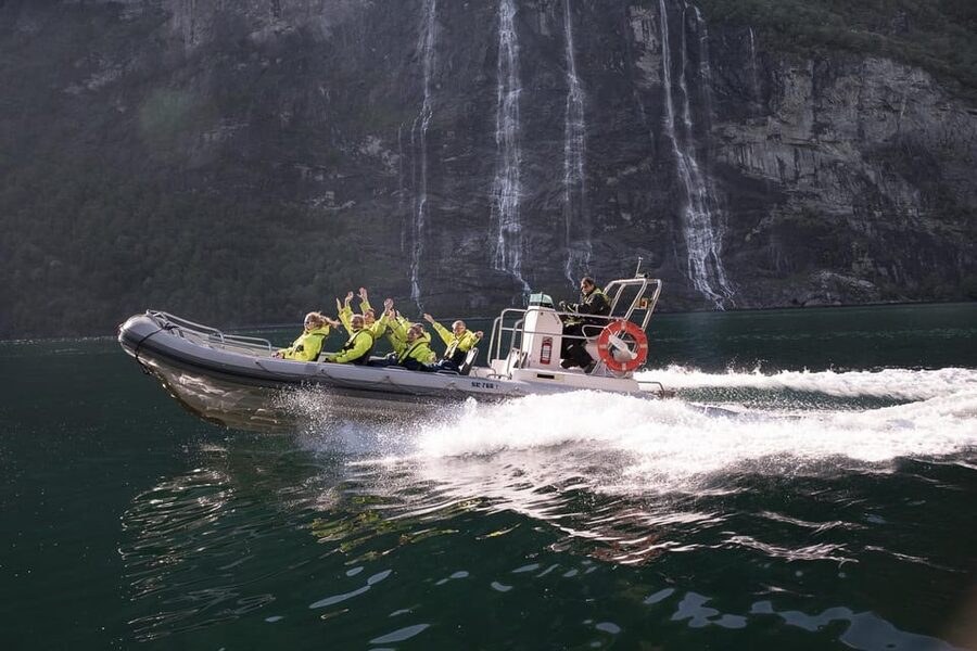 RIB Geiranger - Fjordsafari - Seven Sisters and Friaren Up Close