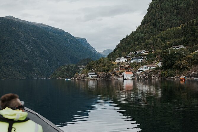 Scenic Hardangerfjord & Fyksesund RIB adventure from Norheimsund - The return across Samlafjorden