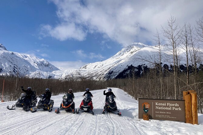 Snowmobile and Snowshoe Dual Adventure in Kenai Fjords NP - Switching from machines to snowshoes