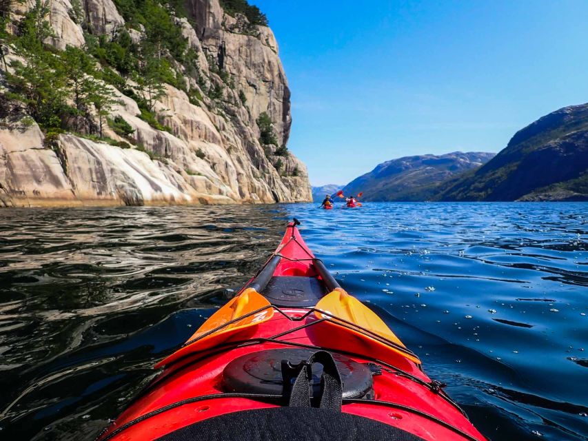 Stavanger: Guided Kayaking in Lysefjord - The first 15 minutes: gear, safety, and the walk to the shore