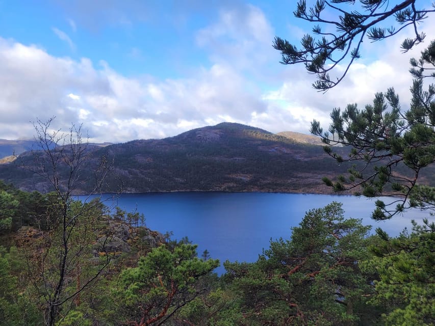 Stavanger: Visiting the Lysefiord fjord - Timing, weather, and the best fit