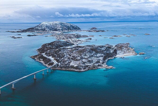 Tour of the authentic fjords of Kvaløya - Soup, coffee, and a practical Arctic lunch