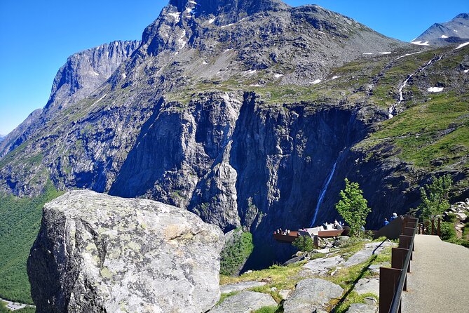 Trollstigen 100% Highlights Fjord to Troll 10 stops 16 seats max - The high point before Trollstigen