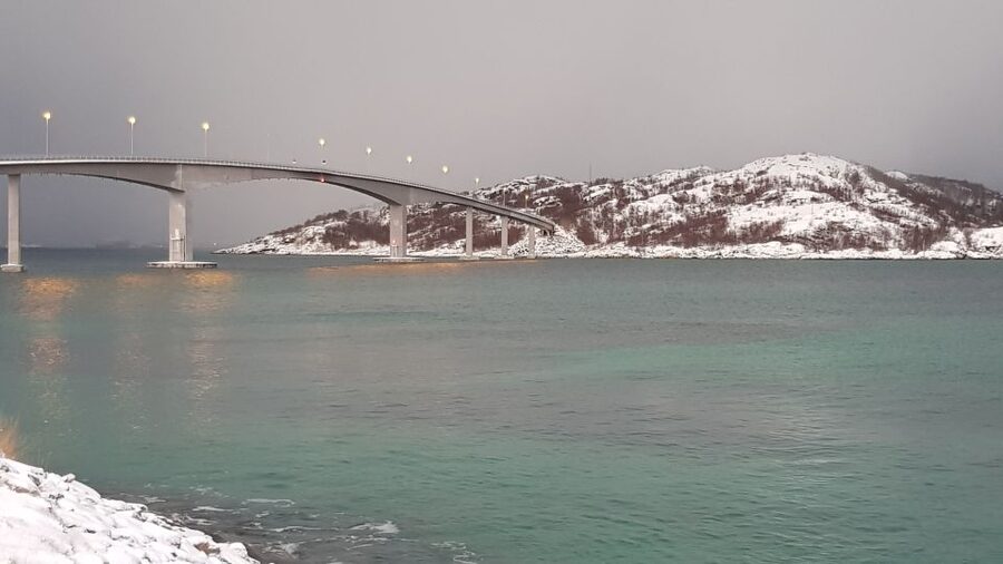 Tromso: All-Inclusive Arctic Fjords and Sommarøy Scenic Tour - Meeting in Tromsø and choosing your departure