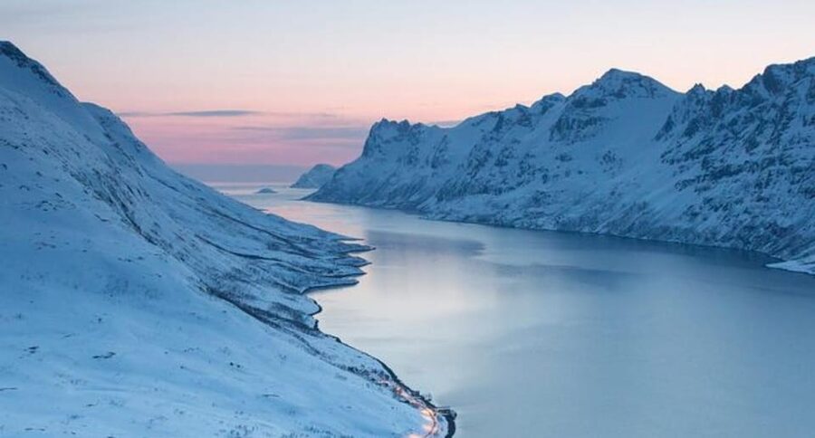 Tromsø: Fjords and Sommarøy Islands Tour with Salmon Picnic - Who should book this Sommarøy tour