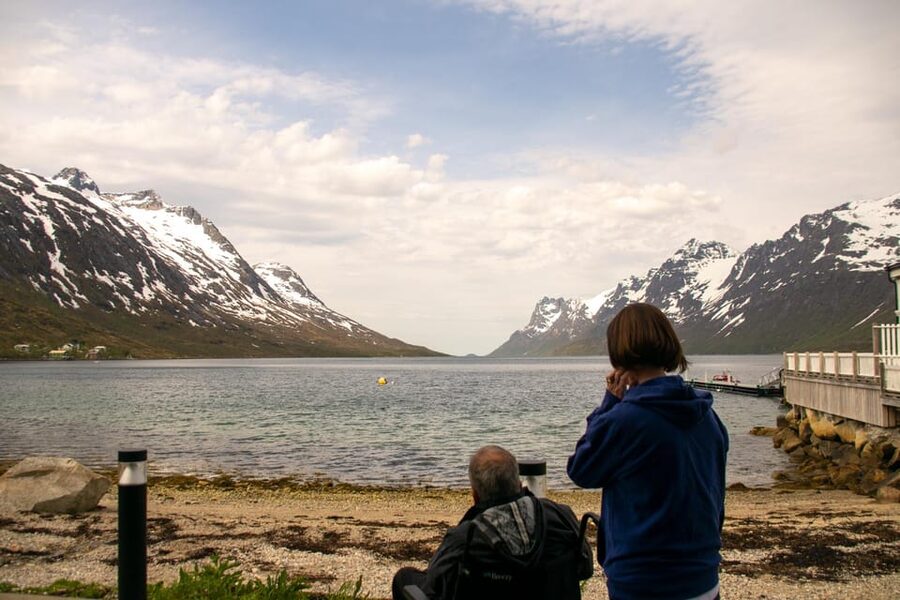 Tromsø: Fjords, Kvaløya & Sommarøy Accessible Tour w/ Lunch - Key points to know before booking