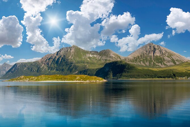 Tromsø Luxury Summer Fjord Cruise with Lunch - Wildlife and Local Stories Along the Way