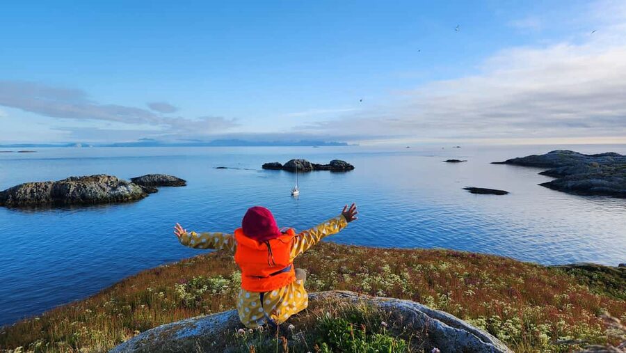 Tromsø: Sommaroy Fjord Tour with Lunch Option - Sommarøy island and the lunch break