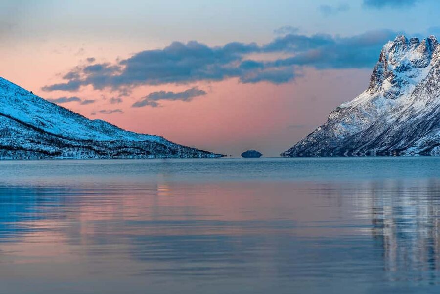 Tromso: Visit 5 Fjords in 4 hours - Warm suits, boots, and the real comfort factor